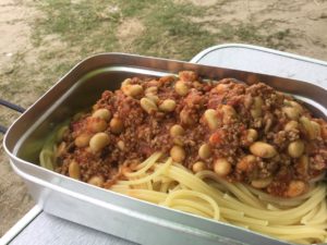 チリコンカンでパスタ