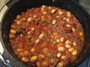 ニトリのダッチオーブンでチリコンカン