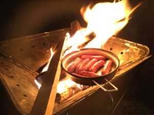 焚火とウィンナー