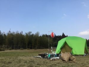テントの設営風景