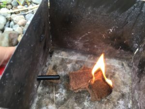 ネイチャーストーブに着火