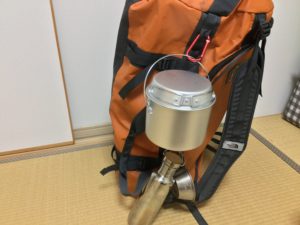 ダッフルバックにクッカー装着