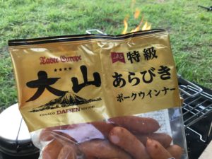 粗びきウィンナー