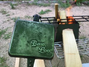 焚火とバウルー