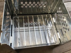 カマド型焚火台ロストル