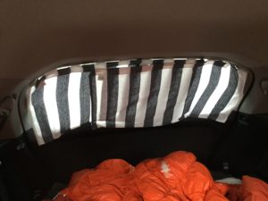 車中泊の目隠し