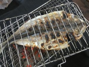 アジの炭焼き