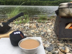 焚火でコーヒー