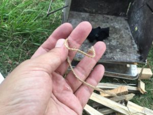 焚火台とアサヒモ