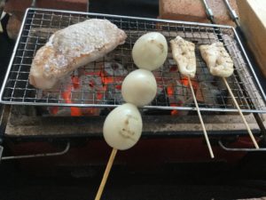 焼鳥でウズラの卵