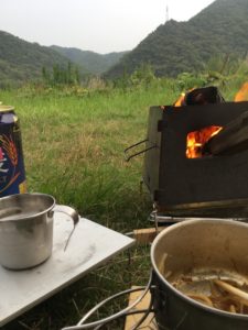 ホルモンうどんとビール
