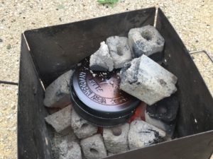 缶をさらに過熱