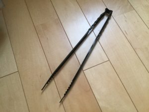 Seriaの火ばさみ