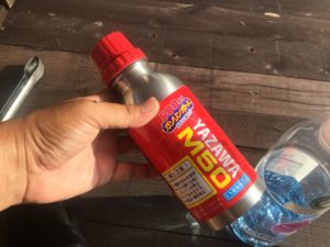 灯油の運搬にガソリンボトル