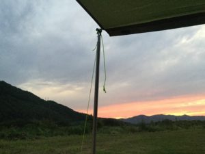 キャンプの夕日