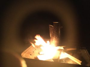 焚火で湯沸かし