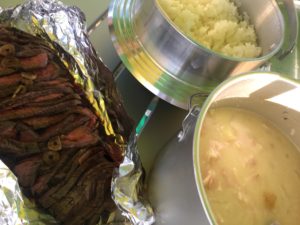 キャンプディナー