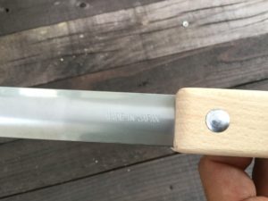 メイドインジャパンのスノーピーク火ばさみ