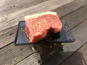 アルコールバーナーで焼肉