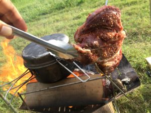 焼けたところを食べてみる