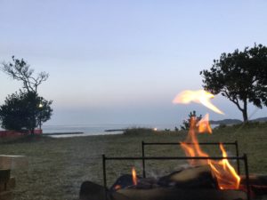 焚火と絶景