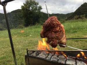 肉を本格的に焼く
