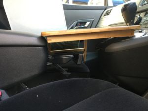 バンブーテーブルの足の様子