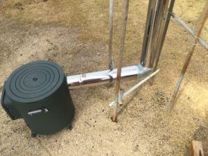 地べたで使うときの煙突やぐら