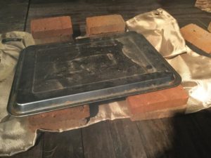 火花が飛ばないように蓋