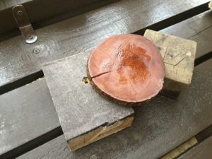 木のカッティングボード