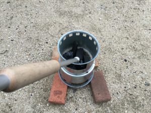 火吹き棒で火力アップ！