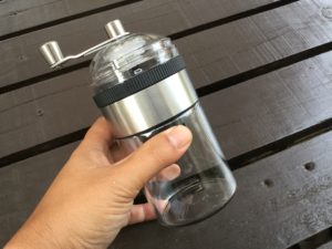 コーヒーミルを使う