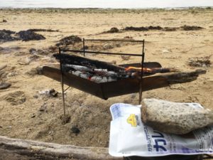 コメを蒸らしながらカレーを温める