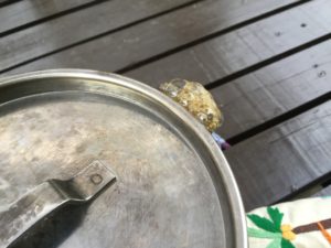 コーヒーが漏れる