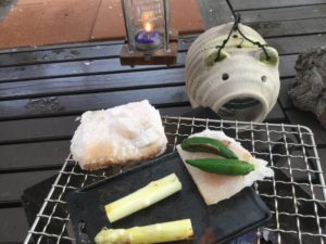 塩味を付けながら食べる