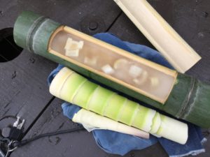 たけのこご飯の準備