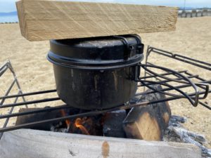 焚火で炊飯