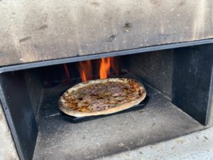 ピザ焼き上がり