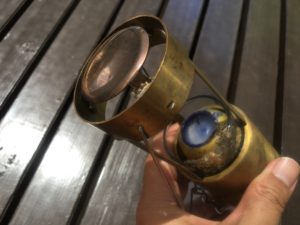 取れにくい場所のロウ