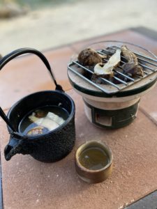 鉄瓶で土瓶蒸し