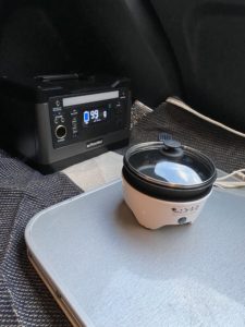 ポータブル電源とクッカー