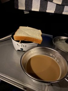 ちょこっと家電でパンを焼く