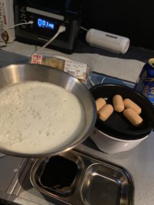 ちょこっと家電でウィンナーを焼く