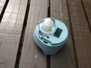 下に薬剤を入れます