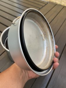 蓋のスタッキング