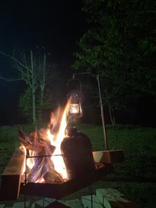 焚火とキャンティーン