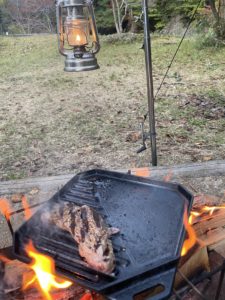 ステーキに焼き目