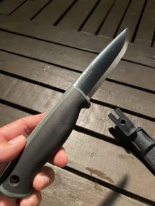 ブッシュクラフトナイフ