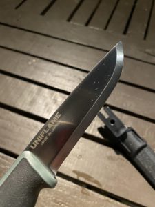 ブッシュクラフトナイフ