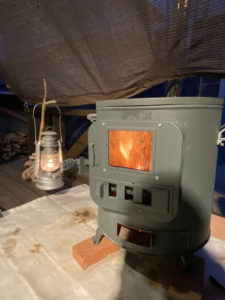 薪ストーブの着火